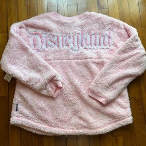 Disneyland kids sherpa spirit jersey XL
